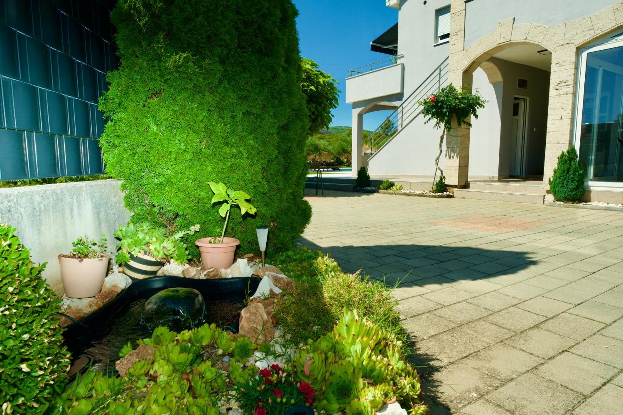 Apartment Lana Bristivica Luaran gambar