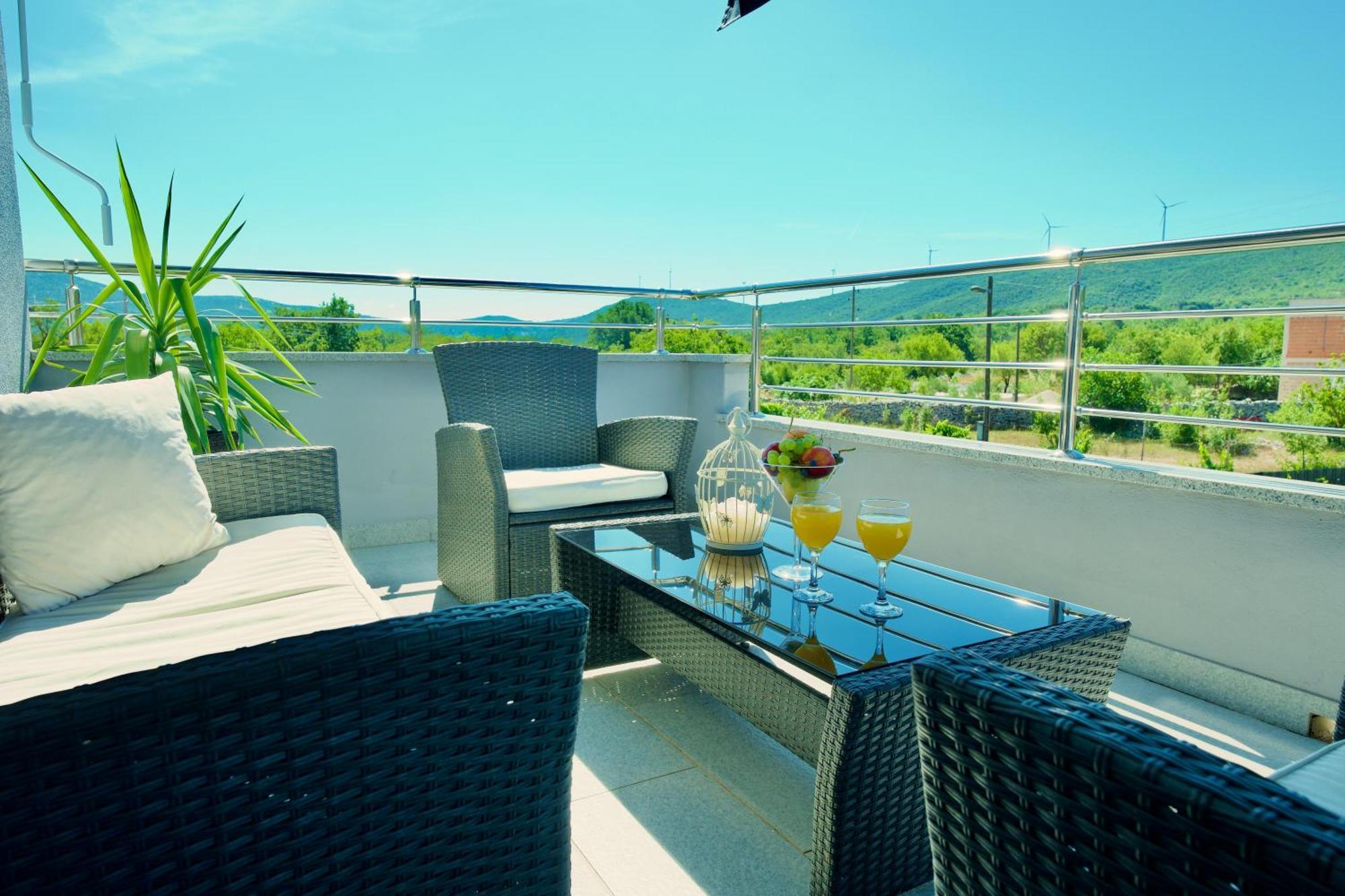Apartment Lana Bristivica Luaran gambar
