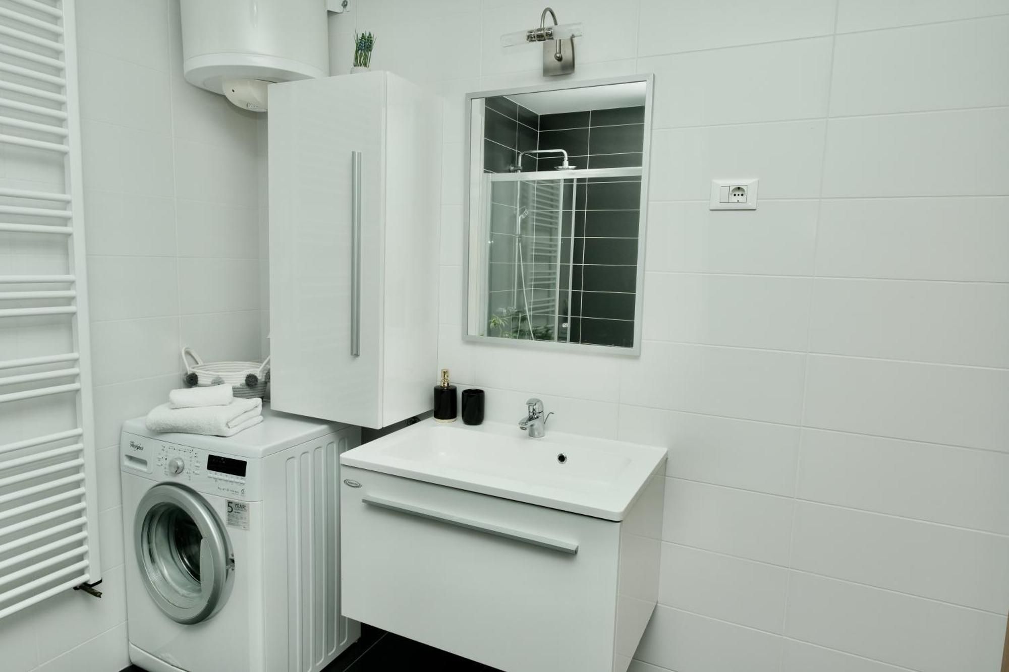 Apartment Lana Bristivica Luaran gambar
